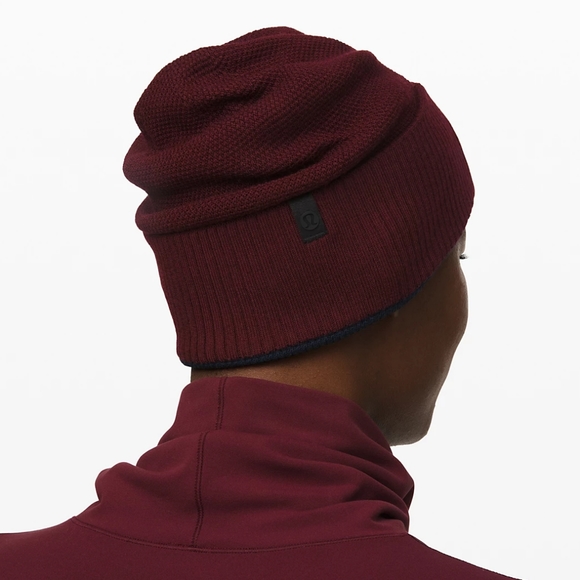 Lululemon knit me up beanie garnet/true navy - Picture 1 of 5
